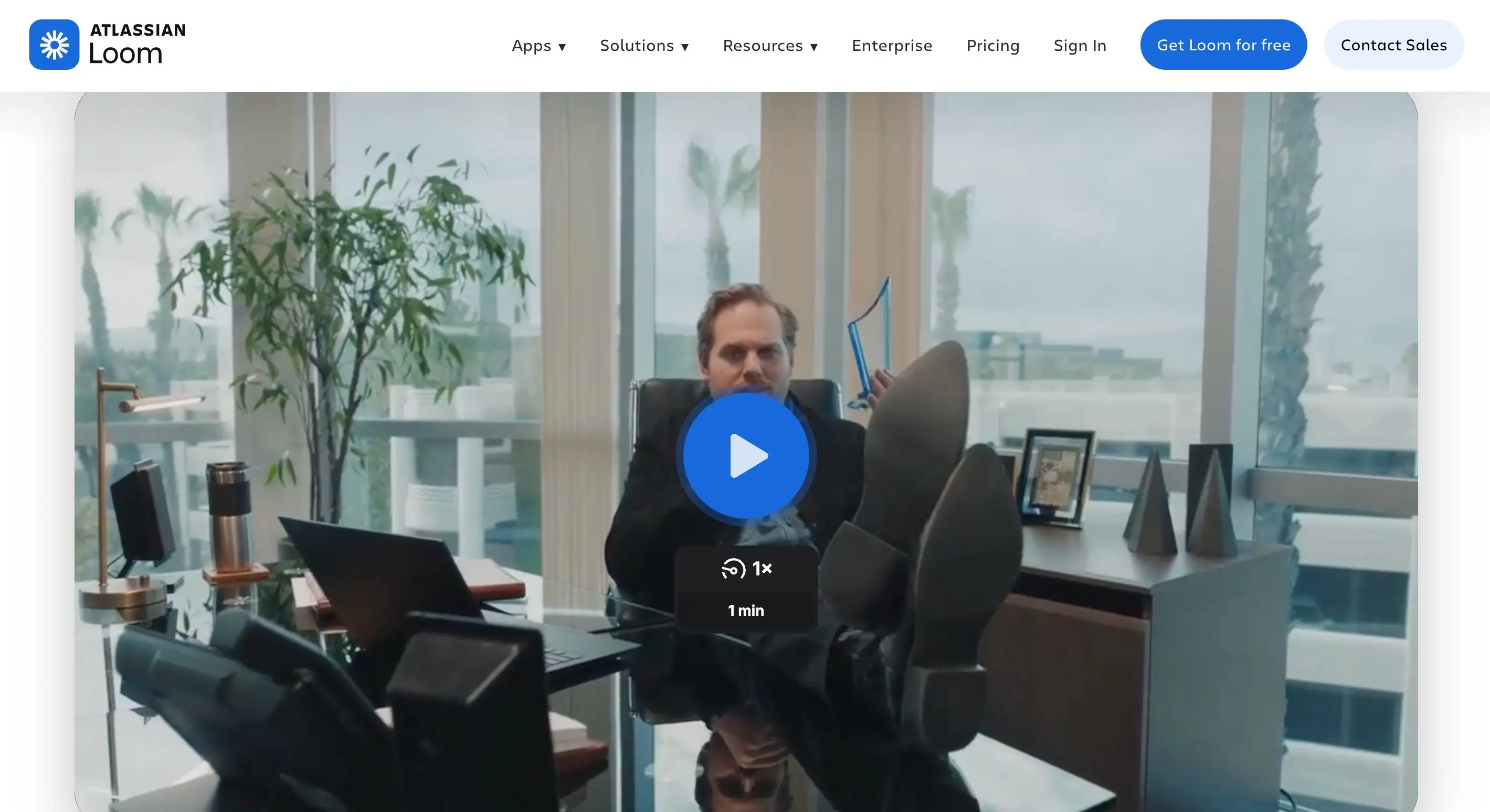 Главная страница Atlassian Loom с демонстрационным видео